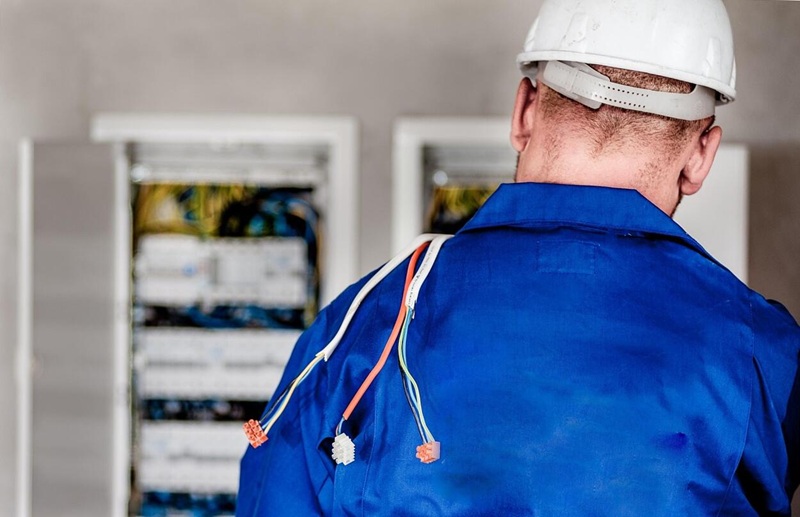 A vezetékek rögzítésének biztos alapja