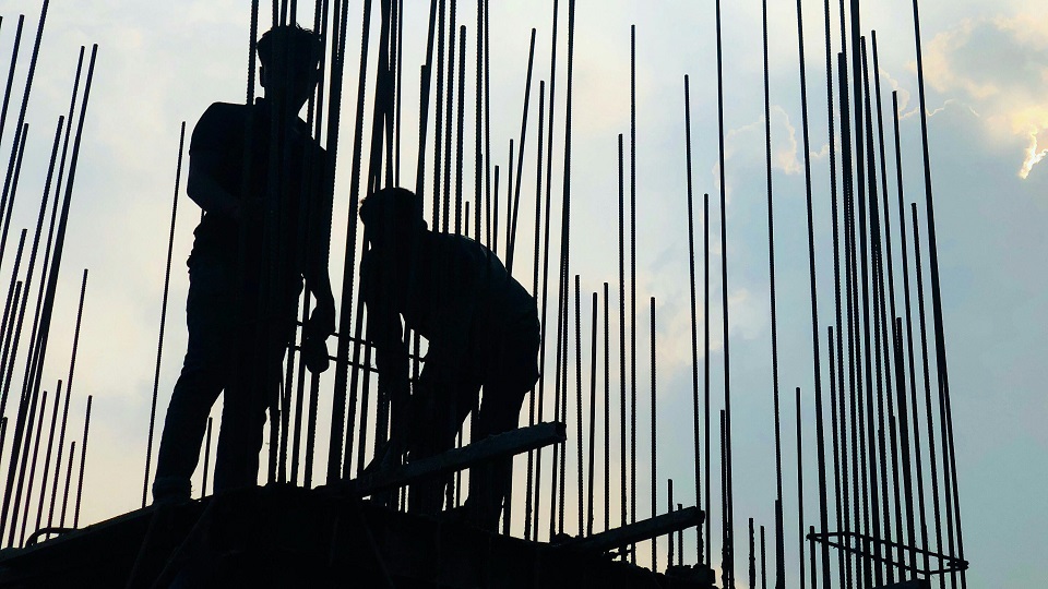 Uniós átlagban 3,7, Magyarországon 8,9 százalékkal nőtt a munkaerőköltség 2025 végén