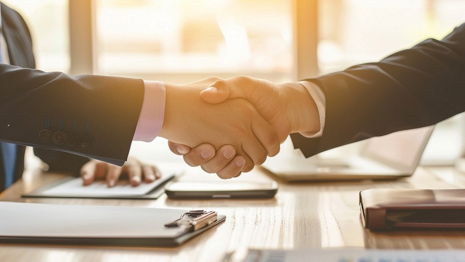 Duna House: egyre több túlárazott ingatlan szorul árkorrekcióra, visszatért az alku a lakáspiacra