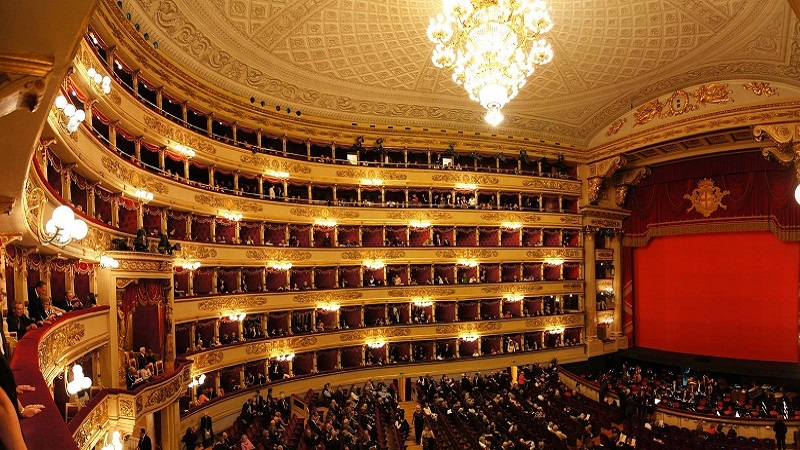 Nyolcperces tapsot kapott a Kurtág-opera a milánói Scalában 