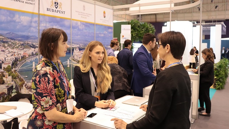 Díjnyertes smart city megoldásokat mutatnak be Lisszabonban magyar startupok