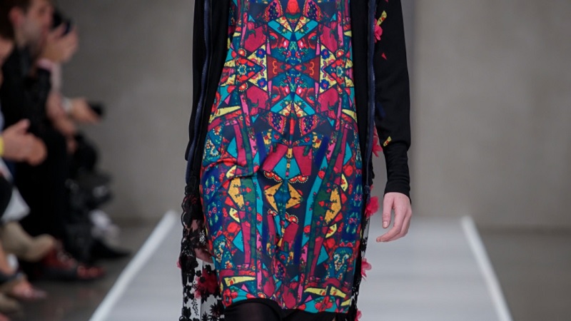 Roma divatmárka képviselte Magyarországot a Thai Selyem Divathéten