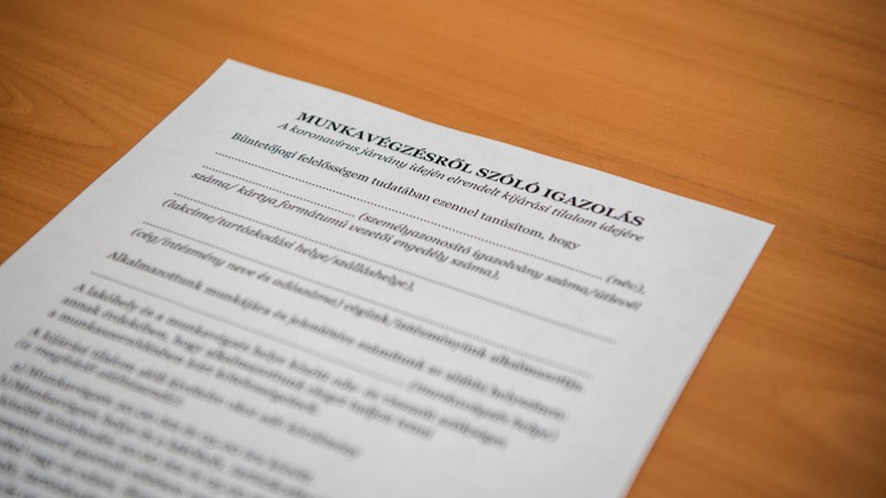 Munkavégzés a kijárási tilalom alatt: így szabályos az igazolás