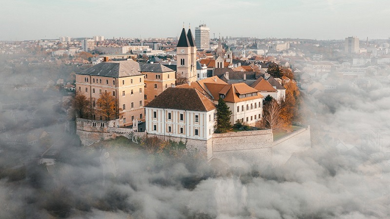 Esztergom, Sárvár, Tokaj-Hegyalja és Veszprém a világ élvonalában