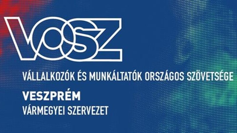 A VOSZ üzleti reggelije Veszprémben a 2025-ös trendekről